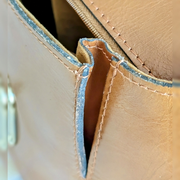 Patricia Nash Veneto Tan Crossbody Style P49301 - Picture 12 of 16